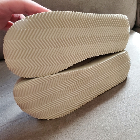 New Volatile CHLOE-R Natural Color Suede Volatile Platform Flats Wedge Size 7.5 - Picture 7 of 7